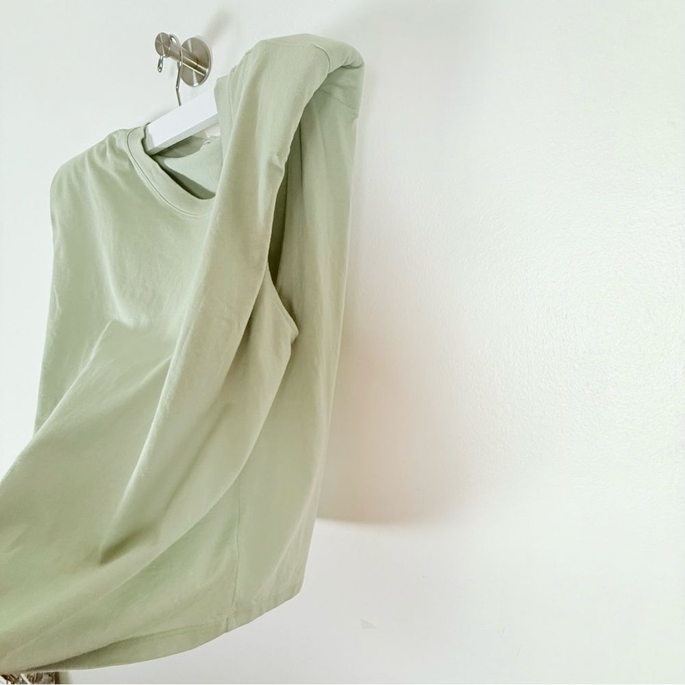 ARITZIA BABATON Shoulder Pad Tee Shirt 100% Cotton NWT Sleeveless Top - Picture 10 of 16